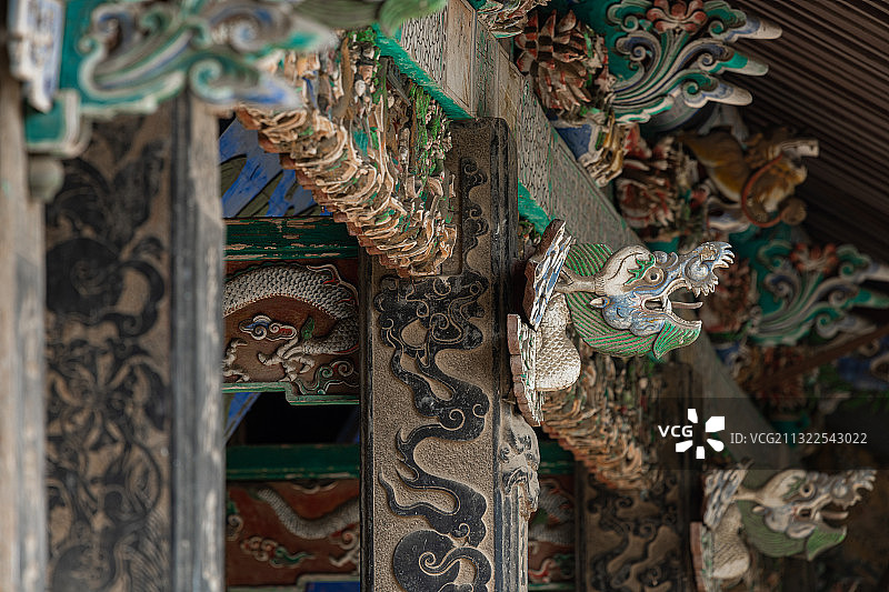 山东聊城山陕会馆内精美的木雕艺术图片素材