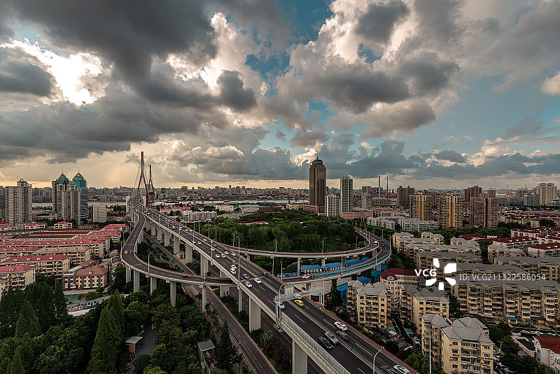上海杨浦大桥城市风光图片素材