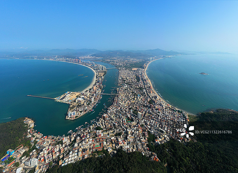 广东省惠州市惠东县港口镇大星山双月湾观景台航拍图片素材