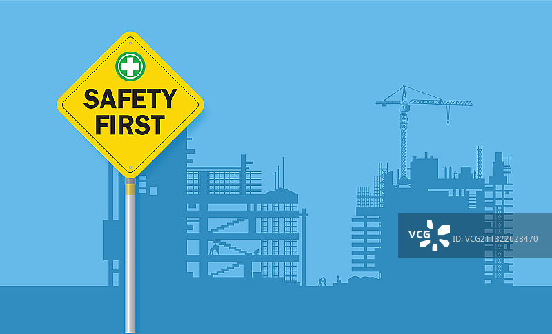 施工背景上的安全第一标志图片素材