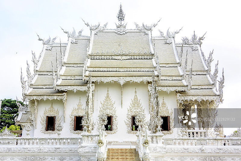 东南亚泰国泰北清莱白庙龙昆寺图片素材