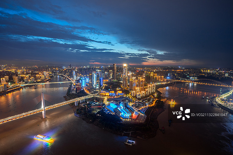 重庆 江北嘴 夜景 两江交汇图片素材