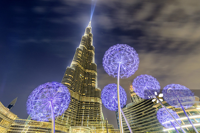 亚洲阿联酋迪拜哈利法塔夜景图片素材