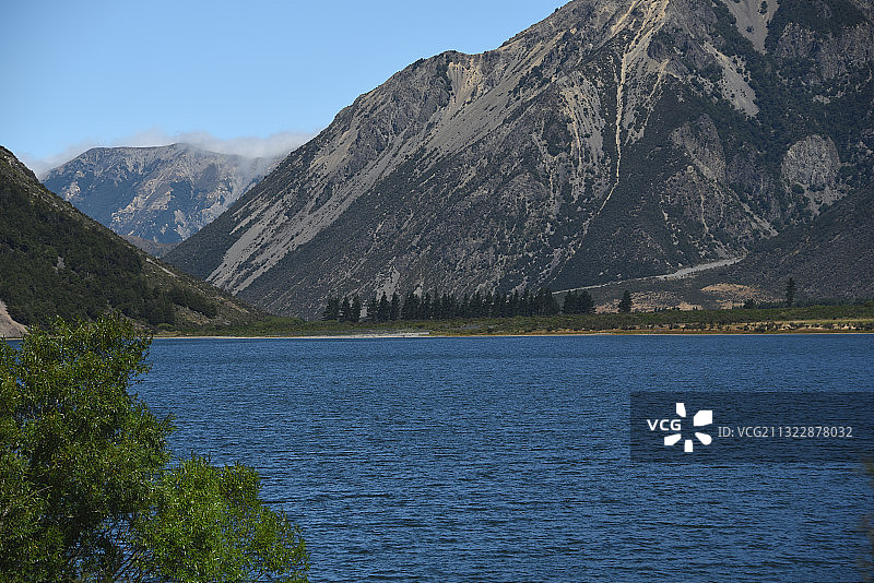 新西兰湖泊和山脉的风景图片素材