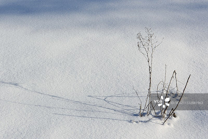 德国科苏尔积雪覆盖的土地俯视图图片素材