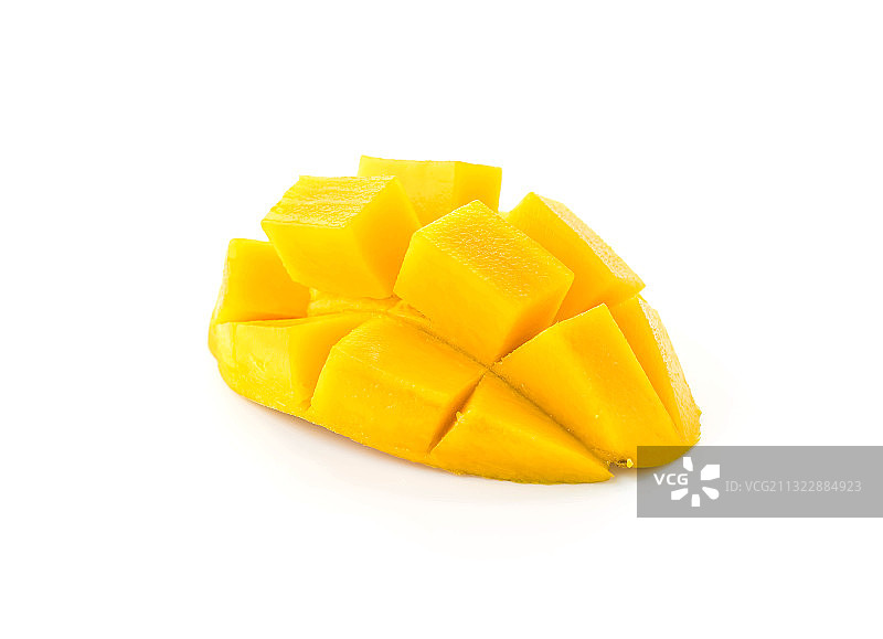 白色背景下的芒果特写图片素材