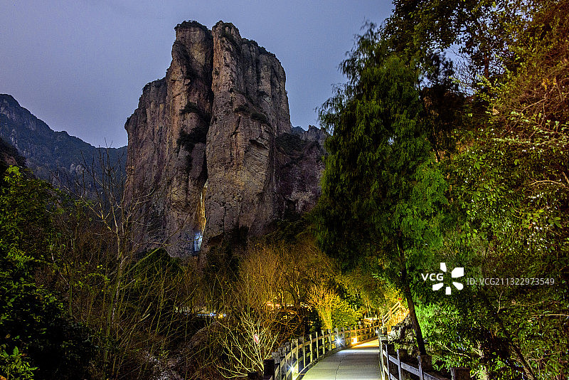 中国浙江省温州市雁荡山灵峰夜景图片素材