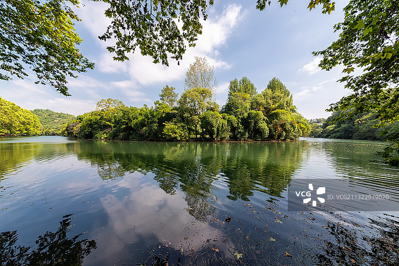 贵阳市花溪公园盛夏图片素材
