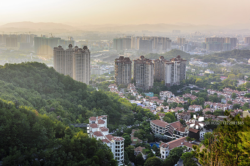 中国广东省梅州市客天下客家小镇日暮图片素材