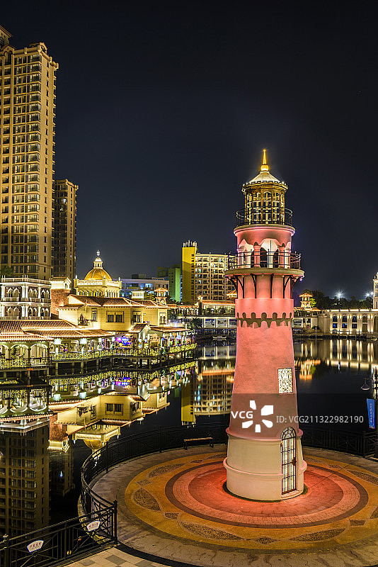 中国广东省梅州市客天下威尼斯水岸夜景图片素材
