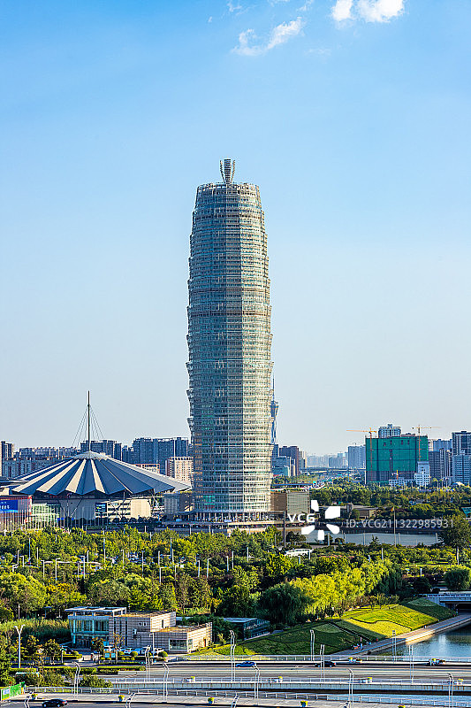 郑州市CBD千禧广场城市风光图片素材