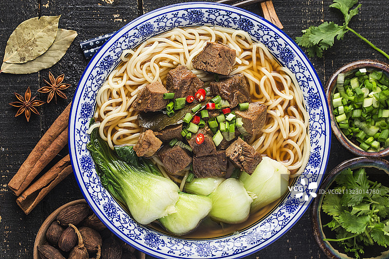 红烧牛肉面图片素材