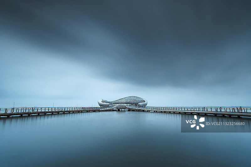 《风云变幻》图片素材