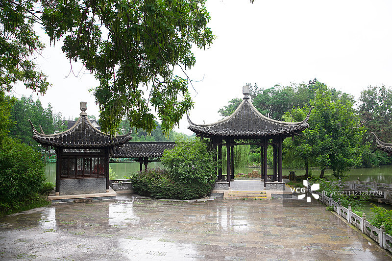 江苏省杨州市瘦西湖风光图片素材