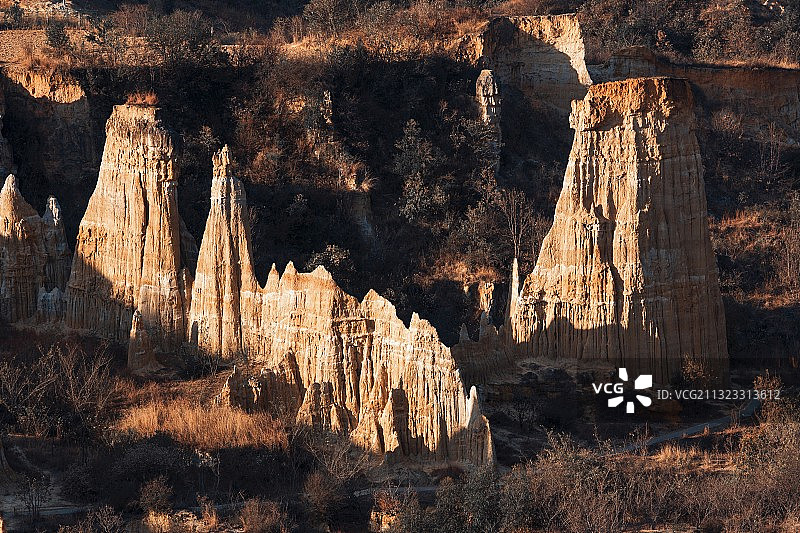 穿越时空&浪巴铺土林图片素材