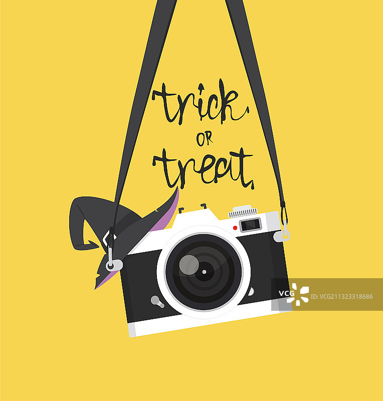 复古相机与女巫帽万圣节挂饰图片素材