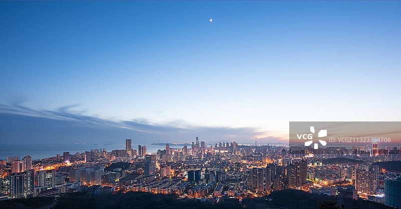 青岛城市风光夜景建筑图片素材