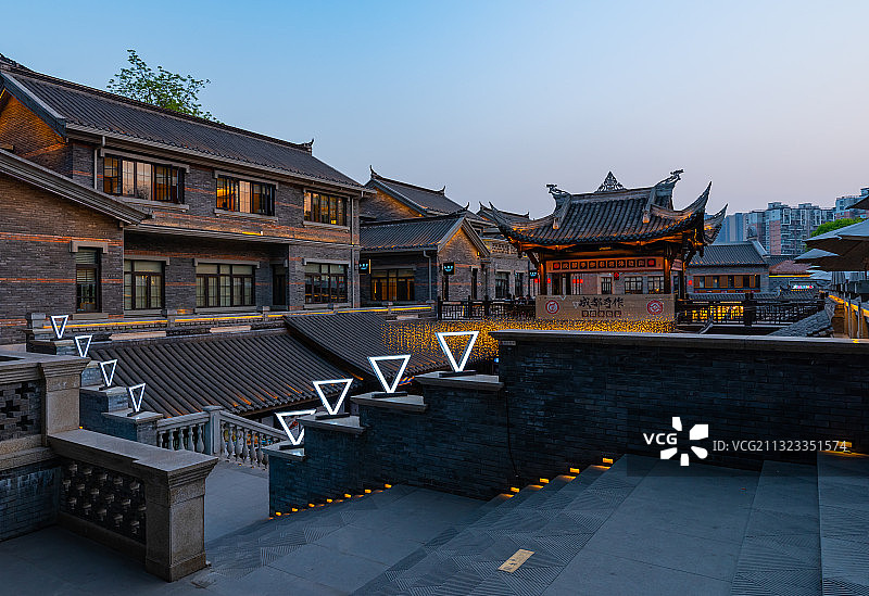 四川锦江区东门市井文化体验街区日落黄昏景色图片素材