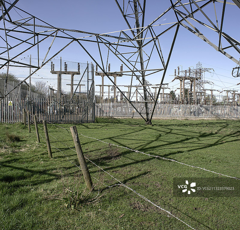 铁塔底座和电力变电站图片素材