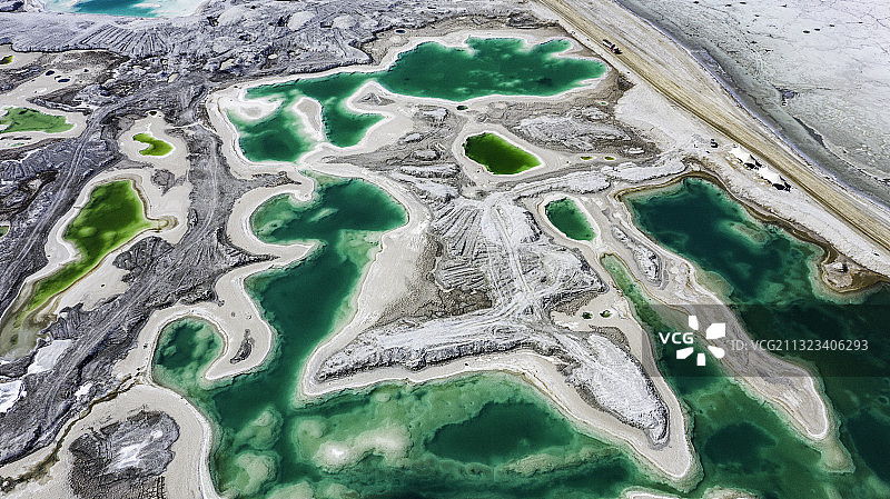 大柴旦翡翠湖图片素材