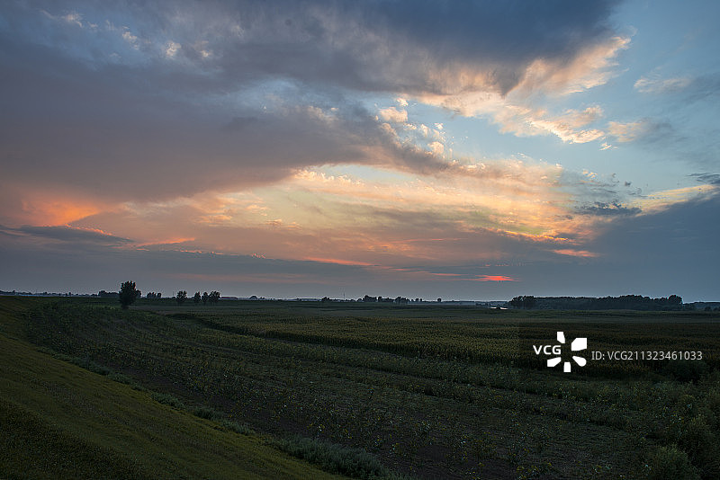 大地晚霞图片素材