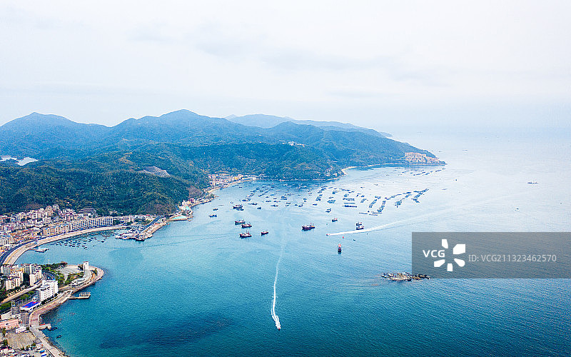 广东深圳大鹏所城南澳半岛全景航拍图片素材