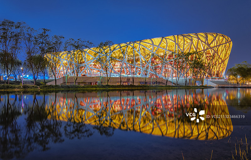 北京鸟巢的夜景图片素材