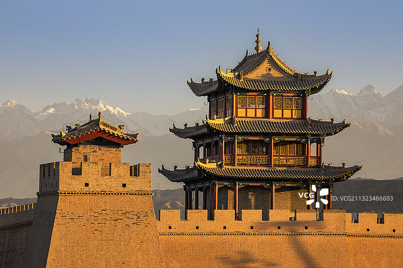 甘肃嘉峪关城楼的日落图片素材