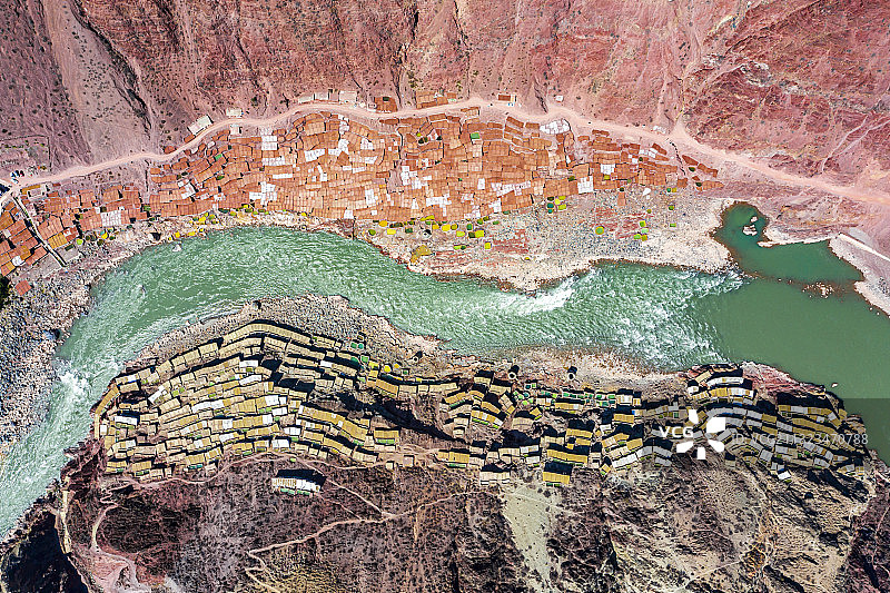 西藏芒康盐井俯视图图片素材