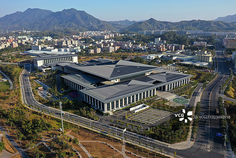广东省深圳市坪山区燕子湖国际会展中心和南布水质净化站航拍图片素材