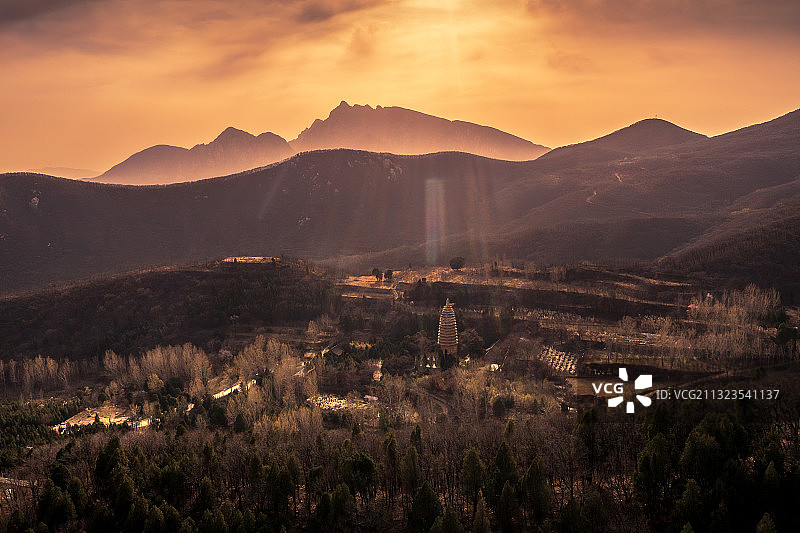 河南郑州登封嵩岳寺塔图片素材