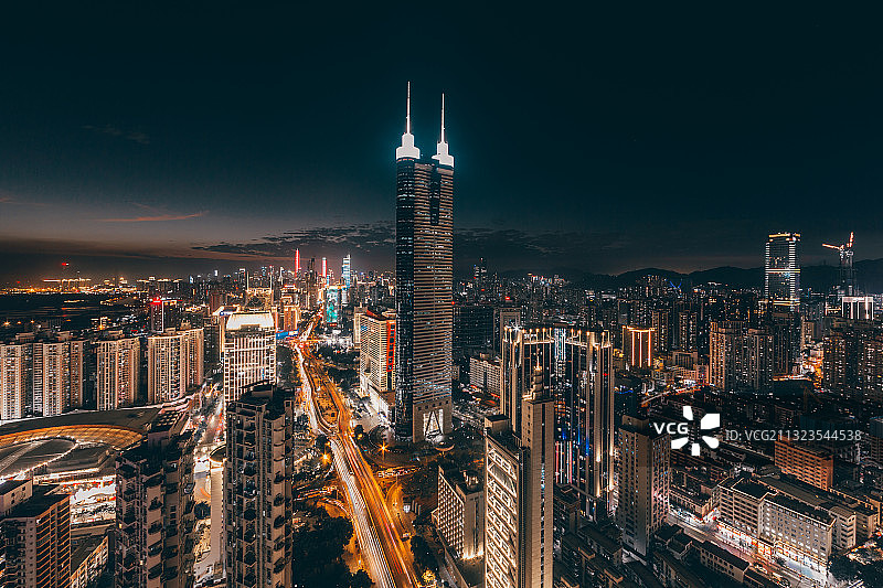 中国深圳市地王大厦罗湖中心区夜色图片素材