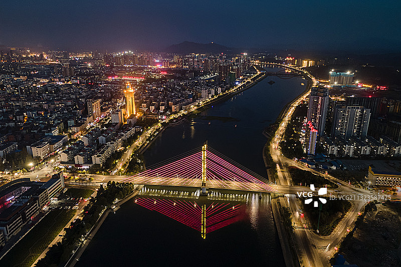 河南信阳浉河城市天际线夜景航拍图片素材