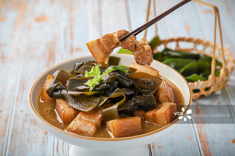 海带烧排骨图片素材