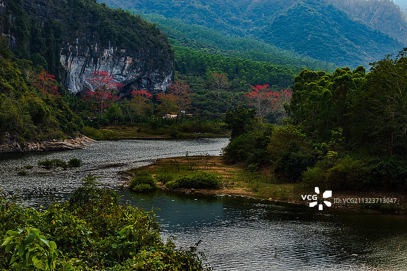 海南昌江王下乡十里画廓图片素材