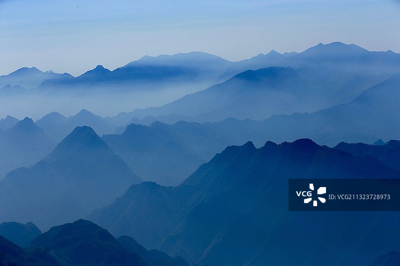 远山含黛图片素材