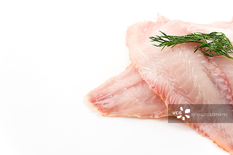 白色背景上的肉类特写图片素材