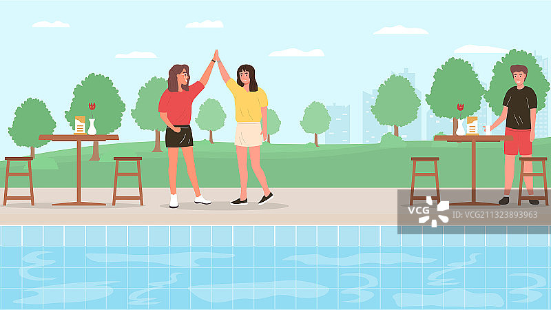 朋友们在泳池边放松休息图片素材