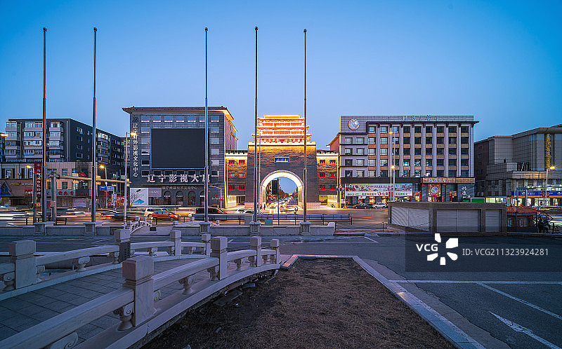 辽宁沈阳怀远门夜色图片素材