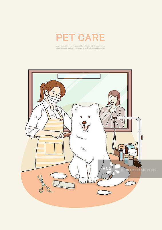 女宠物美发师为狗修剪毛发，主人在一旁等待图片素材