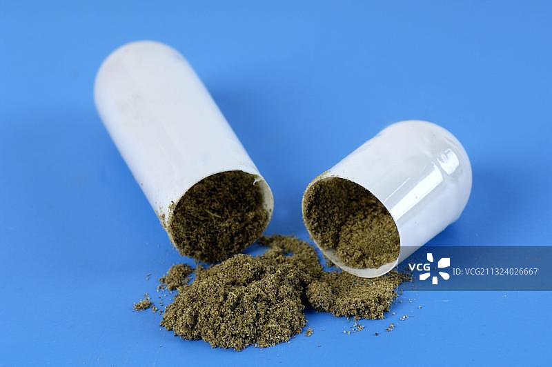 香茅（Hierochloe odorata）甜草胶囊，豁免，物体图片素材