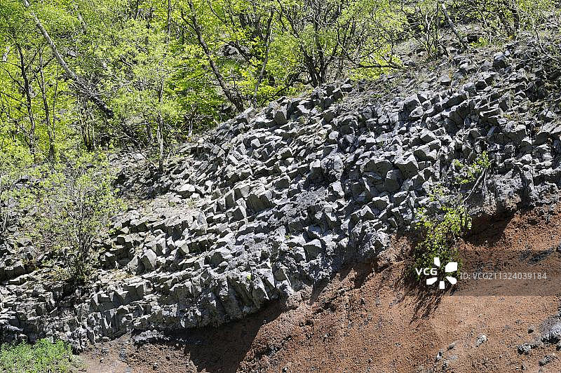 德国巴伐利亚玄武岩柱状墙图片素材