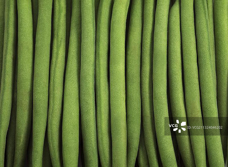 市场摊位上的花园豆图片素材