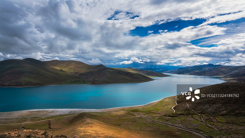 西藏山南羊湖图片素材