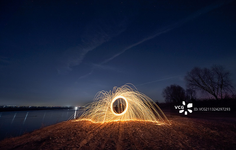 钢丝绒夜景风光图片素材