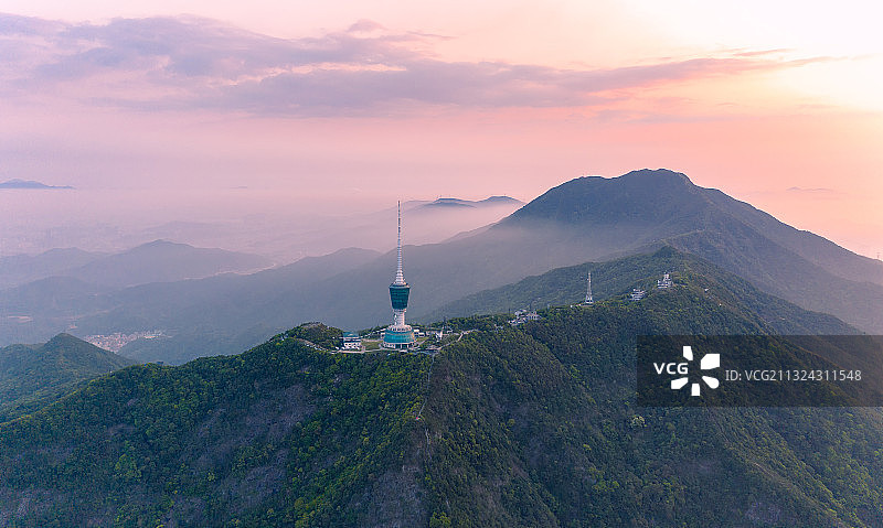 梧桐山电视塔日出图片素材