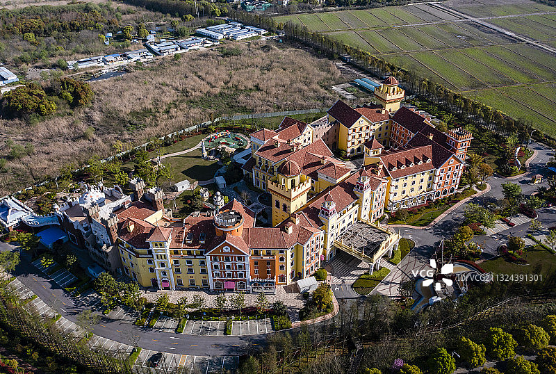 航拍上海松江欢乐谷图片素材