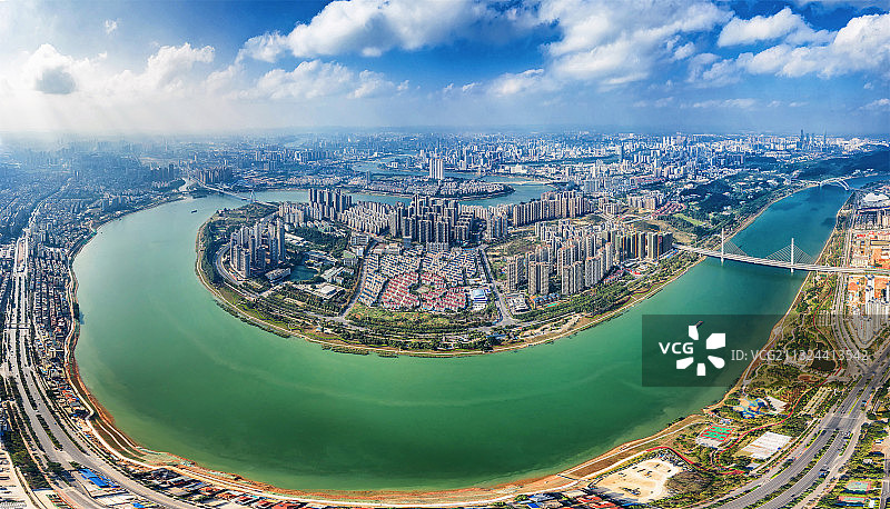 无人机航拍南宁十里邕江十八湾全景图片素材