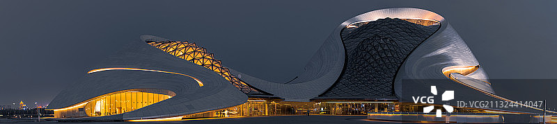 疫情下的哈尔滨大剧院图片素材