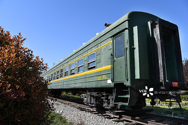 山东枣庄台儿庄大战纪念馆收藏的前进6271号蒸汽机车图片素材